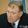 Глава администрации Калининграда Феликс Лапин на оперативном совещании аппарата городской администрации