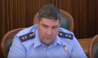 Максим Попов