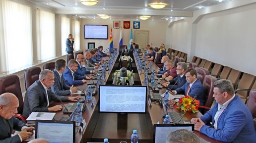 «Чем и как богаты»