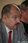 Представитель комитета экономики, финансов и контроля Владимир Кузин на оперативном совещании