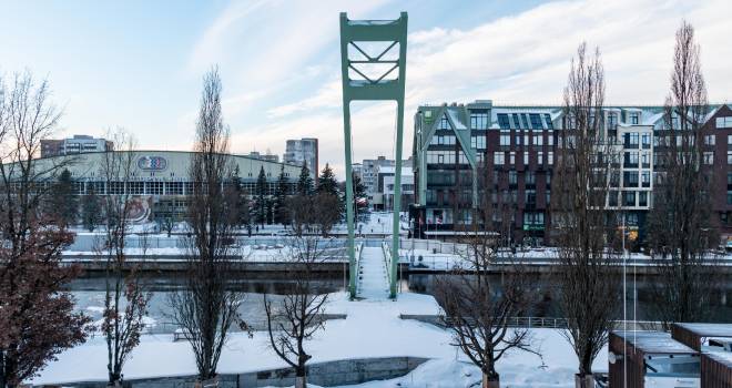 Ярмарка оказалась важнее моста: фоторепортаж RUGRAD