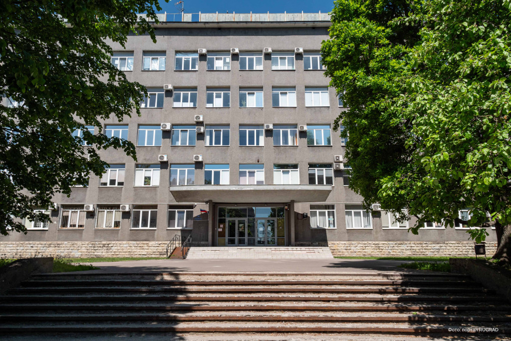 P2041968 областная избирательная комиссия,избирком,политика,выборы копия.jpg
