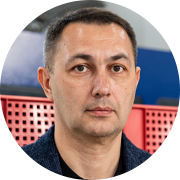 лопуховский артем.png