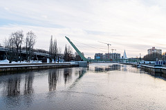 Ярмарка оказалась важнее моста: фоторепортаж RUGRAD