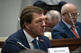 Заксобрание «застроили» под «Единую Россию»